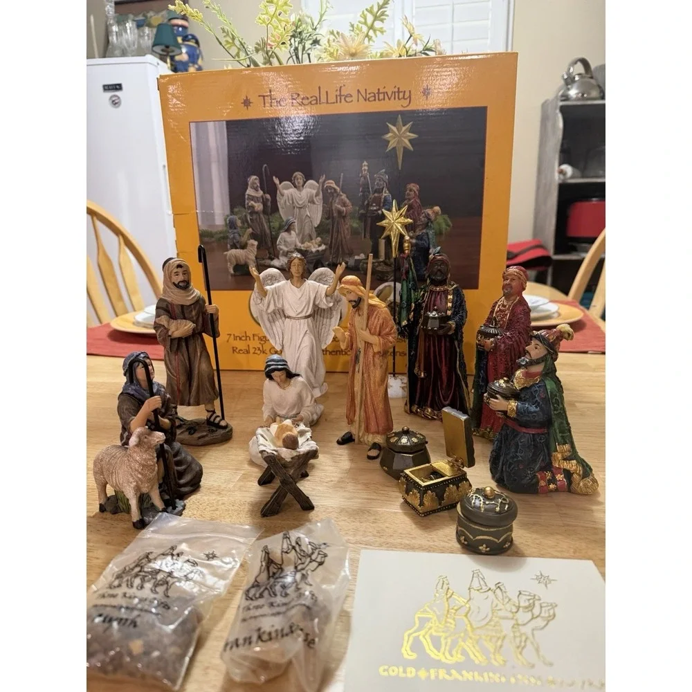 Real Life Christmas Nativity Scene 14 Pc Three‎ Kings Gifts 7 Inch Figures w/box